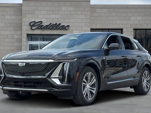 New 2026 Cadillac Lyriq Premium Luxury image 5