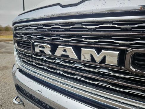 Used 2020 RAM 1500 Limited image 12
