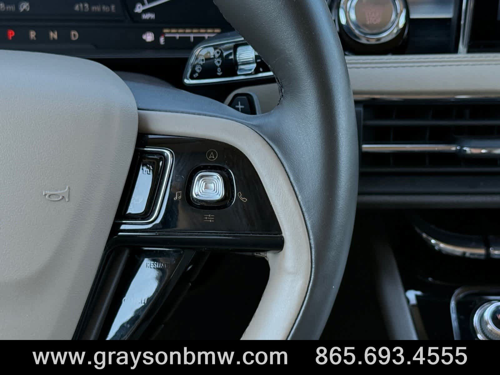 Used 2020 Lincoln Corsair FWD w/ Premium Package image 21