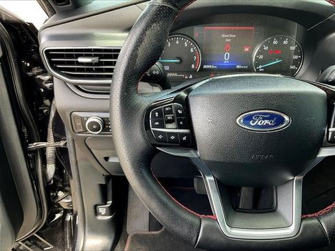 Used 2023 Ford Explorer ST-Line w/ Class IV Trailer Tow Package RWD image 19