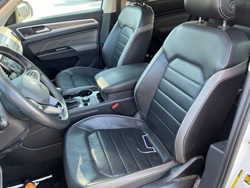 Used 2021 Volkswagen Atlas SEL Premium AWD/4WD image 9