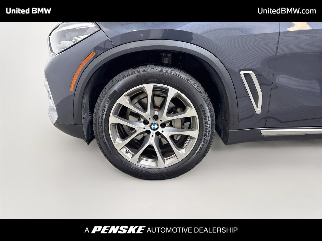Used 2021 BMW X5 xDrive40i w/ Premium Package AWD/4WD image 9