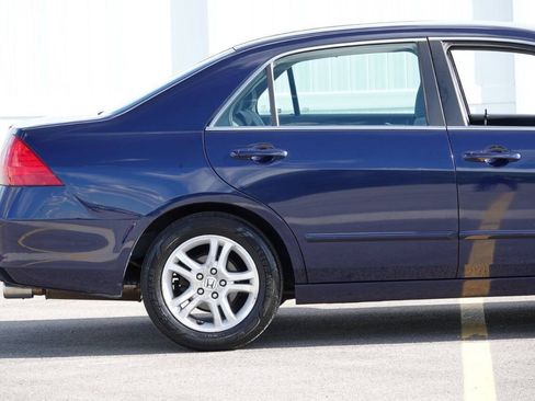 Used 2007 Honda Accord SE image 24
