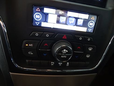 Used 2014 Jeep Grand Cherokee Limited AWD/4WD image 14