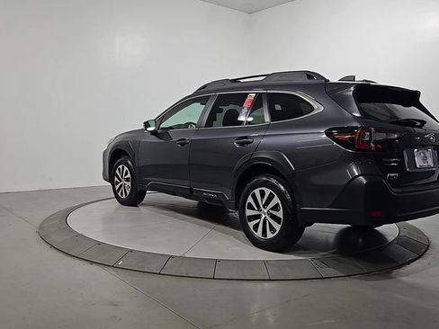 Certified 2025 Subaru Outback Premium AWD/4WD image 3