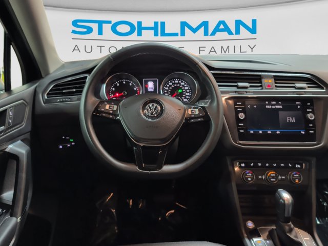 Used 2020 Volkswagen Tiguan SE FWD image 21