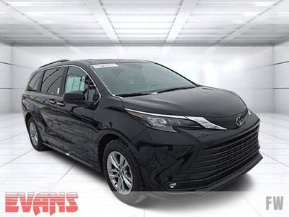 Certified 2026 Toyota Sienna XLE