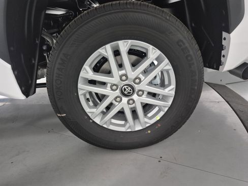 New 2026 Toyota Tundra SR5 image 15