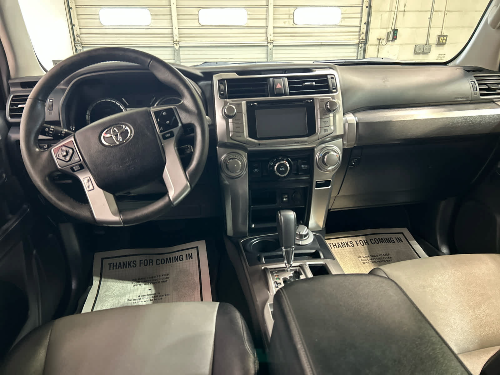 Used 2018 Toyota 4Runner SR5 Premium AWD/4WD image 12