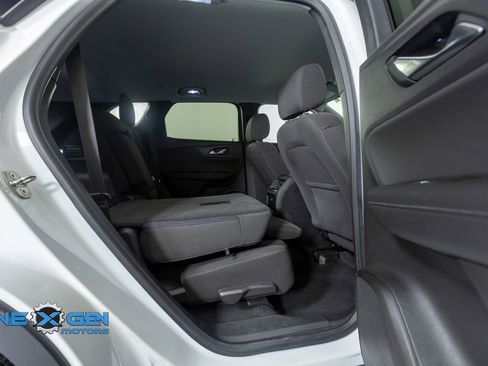 Used 2019 Chevrolet Blazer LT FWD image 33