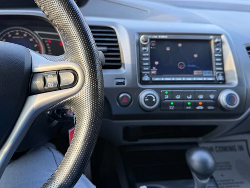 Used 2010 Honda Civic EX-L image 30