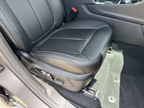 New 2025 Jeep Grand Cherokee L Limited AWD/4WD image 14