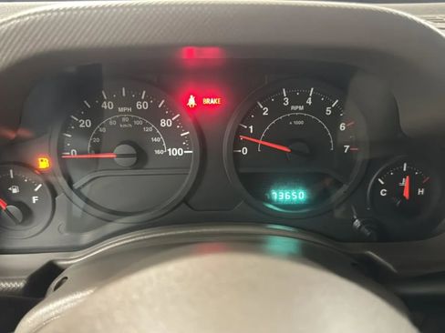 Used 2009 Jeep Wrangler X AWD/4WD image 11