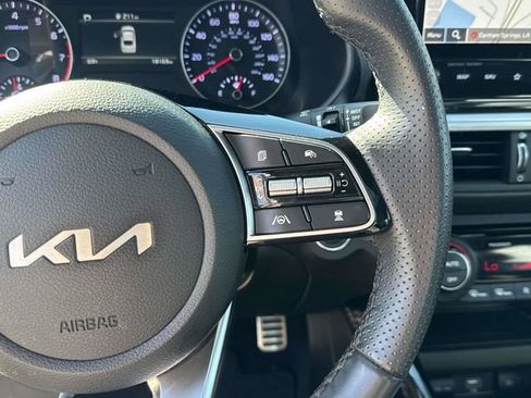 Used 2024 Kia Forte GT-Line w/ GT-Line Premium Package image 31