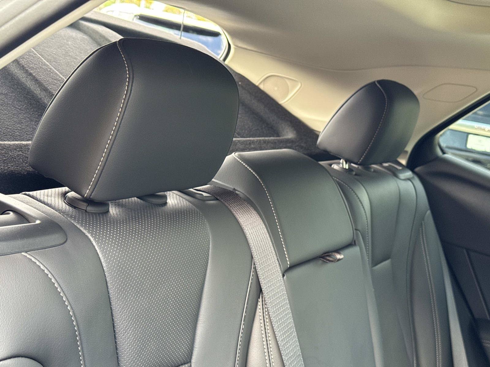 Used 2022 Buick Envision Essence w/ Technology Package I FWD image 25