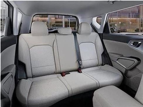 New 2025 Kia Soul LX image 40