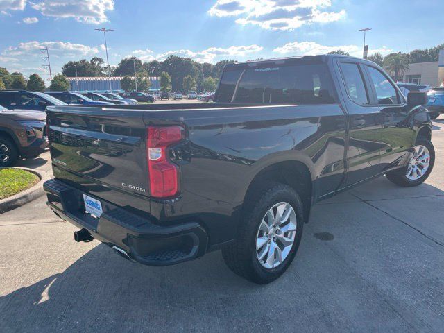Used 2020 Chevrolet Silverado 1500 Custom w/ Custom Value Package RWD image 7