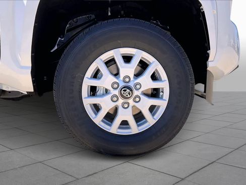 New 2026 Toyota Tacoma SR5 AWD/4WD image 12