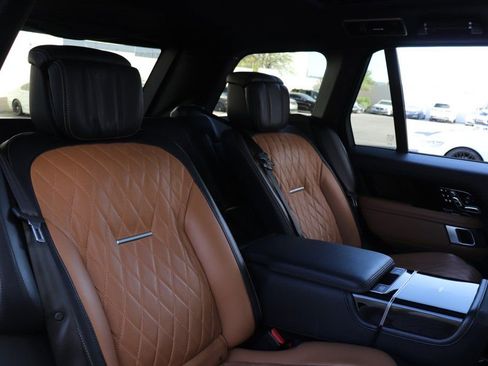 Used 2020 Land Rover Range Rover SV Autobiography Dynamic image 34
