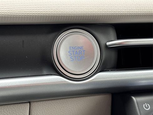 New 2026 Hyundai Tucson SE image 20