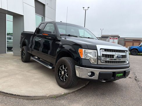 Used 2014 Ford F150 XLT w/ Equipment Group 302A Luxury AWD/4WD image 3