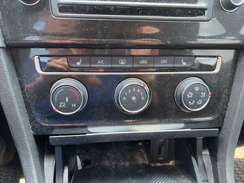 Used 2016 Volkswagen GTI 4-Door FWD image 19