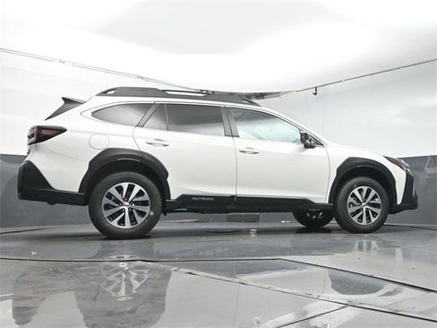 New 2025 Subaru Outback Premium image 40