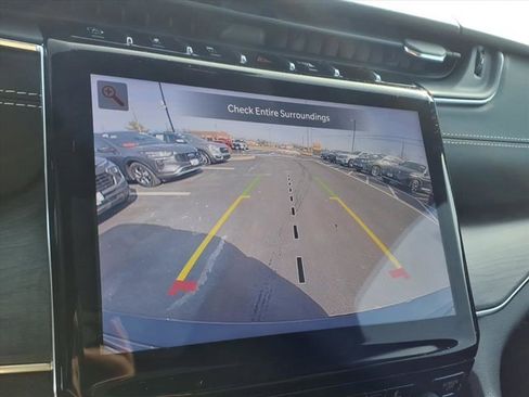 Used 2023 Jeep Grand Cherokee Overland image 13