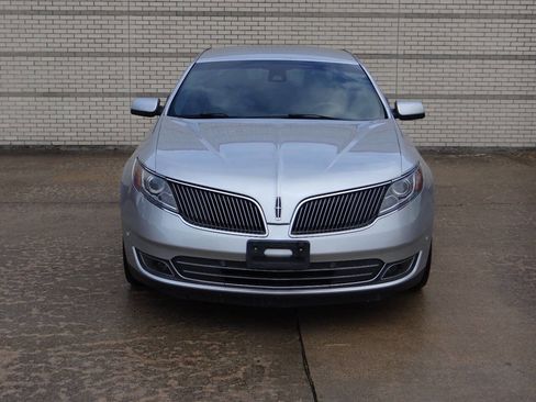 Used 2013 Lincoln MKS AWD image 2