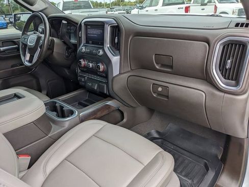 Used 2020 GMC Sierra 1500 SLT w/ SLT Premium Package image 14