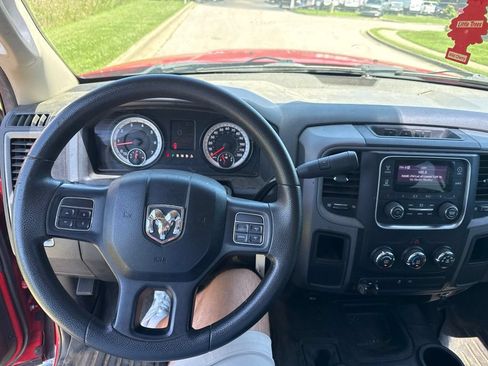 Used 2015 RAM 2500 Tradesman w/ Chrome Appearance Group AWD/4WD image 7