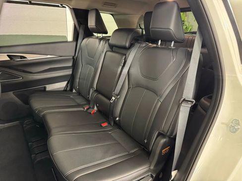 Used 2025 INFINITI QX60 Luxe AWD/4WD image 36