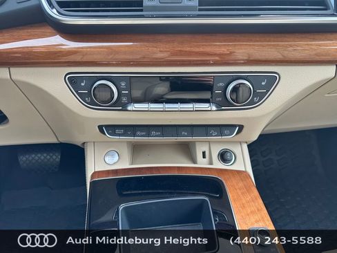 Used 2023 Audi Q5 2.0T Premium Plus w/ Premium Plus Package AWD/4WD image 27