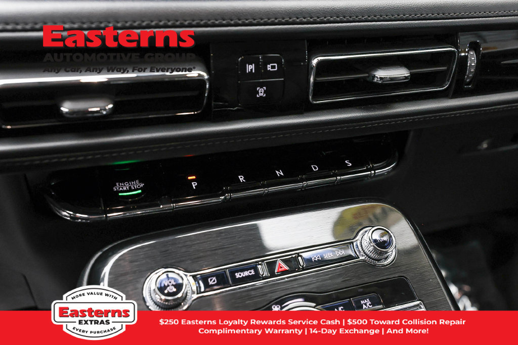Used 2023 Lincoln Nautilus AWD image 13