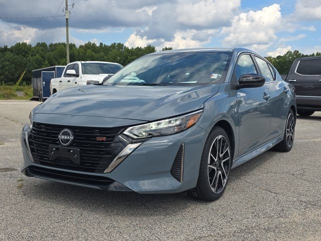 Used 2024 Nissan Sentra SR FWD image 1