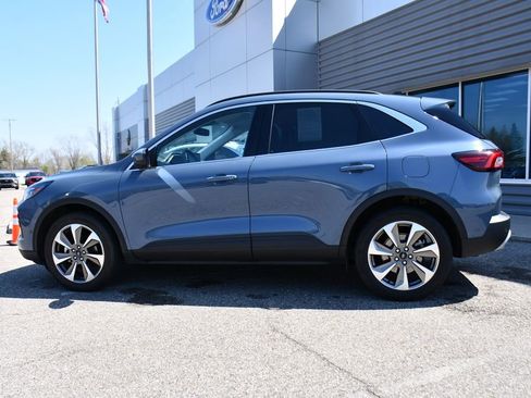 Used 2023 Ford Escape Platinum w/ Premium Technology Package AWD/4WD image 3