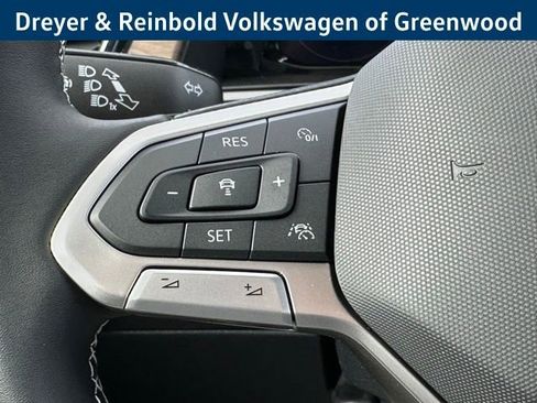 New 2026 Volkswagen Atlas SE image 14