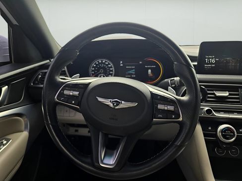 Used 2023 Genesis G70 2.0T AWD/4WD image 12