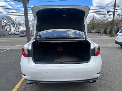 Used 2016 Lexus ES 350 image 9