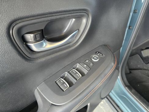 Used 2023 Honda HR-V Sport image 17