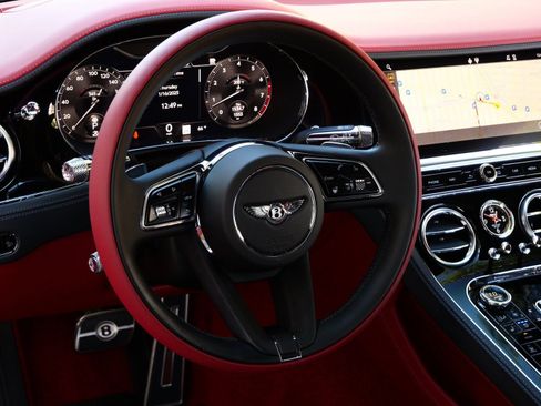 Used 2022 Bentley Continental GT Speed image 12