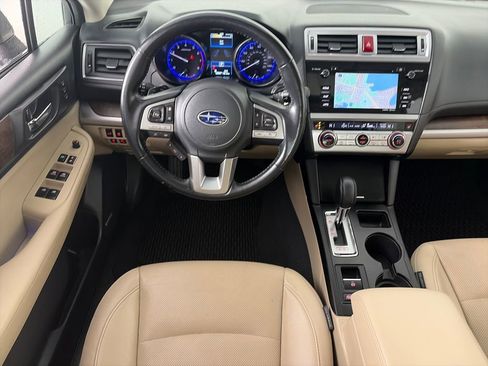 Used 2016 Subaru Outback 2.5i Limited AWD/4WD image 14