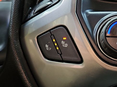 Used 2017 Chevrolet Silverado 1500 LT w/ All Star Edition image 21