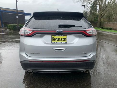 Used 2017 Ford Edge SEL w/ Equipment Group 201A image 4