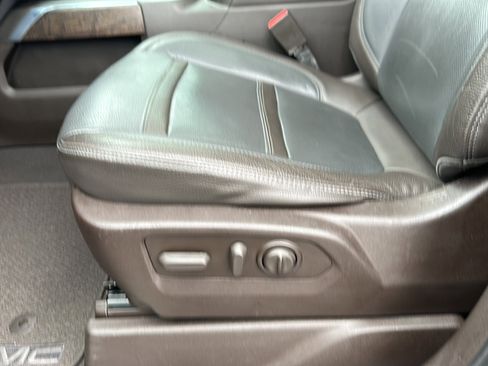 Used 2021 GMC Sierra 1500 Denali w/ Denali Ultimate Package image 15