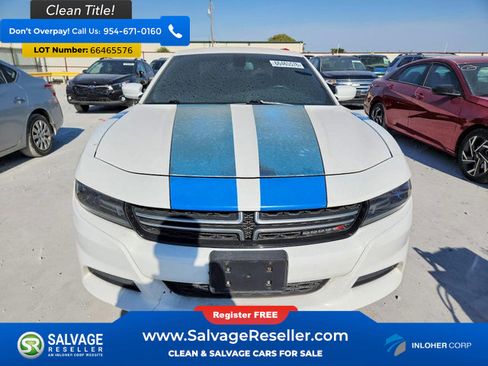 Used 2015 Dodge Charger SE w/ Popular Equipment Group RWD image 7