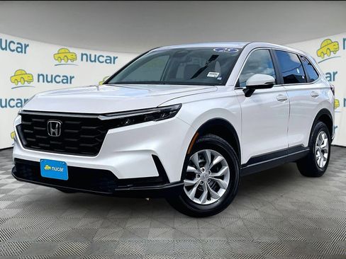 Used 2025 Honda CR-V LX image 3