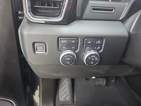 Used 2023 GMC Sierra 1500 Denali image 28