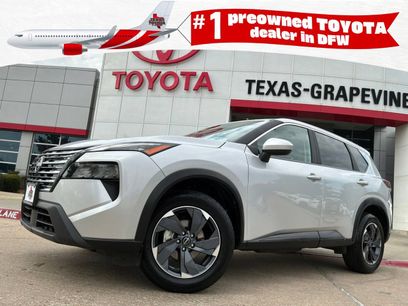 Used 2025 Nissan Rogue SV