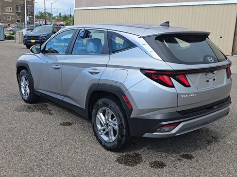 Used 2025 Hyundai Tucson SE AWD/4WD image 7
